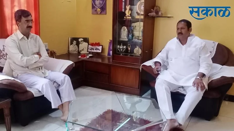 थोडं फार होणारच! उदयनराजेंनी गृहराज्यमंत्र्यांच्या भेटीनंतर सोडले मौन