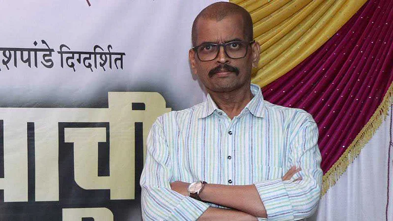sharad ponkshe statement about veer savarkar regarding untouchability