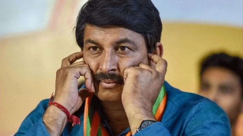 Manoj Tiwari trolled fiercely for old tweet