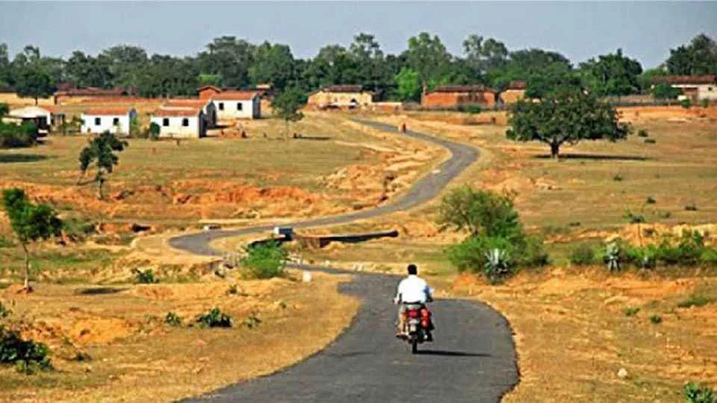 Akola News: Rs 1.5 crore for roads within the village, 29 roads will be repaired
