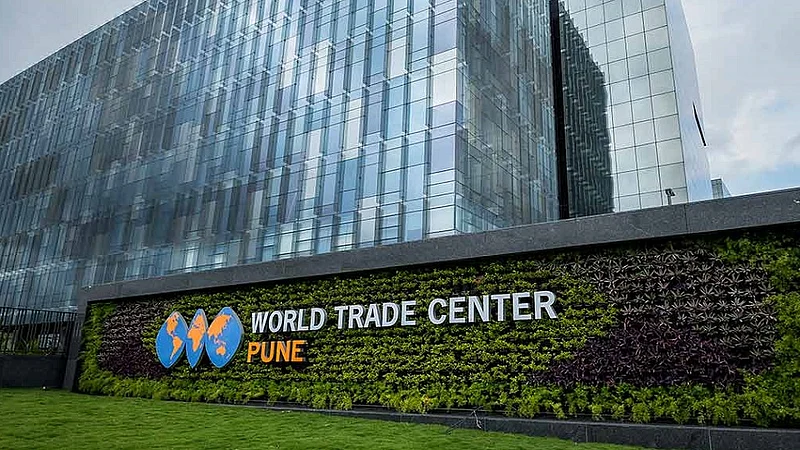 coronavirus pune city it hub salary cut off