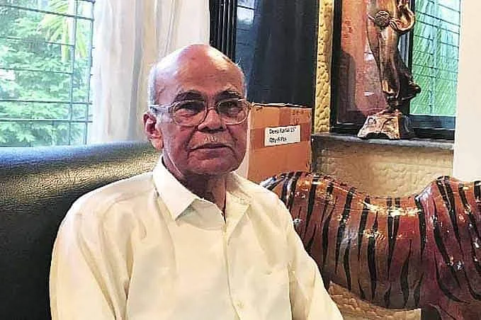 मंत्री जितेंद्र आव्हाड यांचे सासरे दादा सामंत यांची आत्महत्या...
