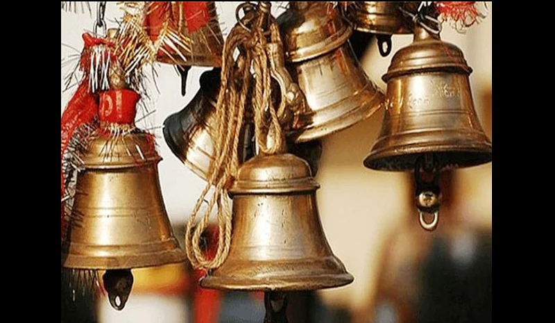 The bell will ring in 550 temples in Akola district on Saturday