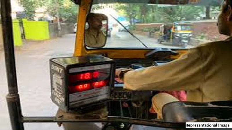 आता एकदाच बुक करा रिक्षा आणि फिरत राहा दिवसभर, आली आहे भन्नाट ऑफर
