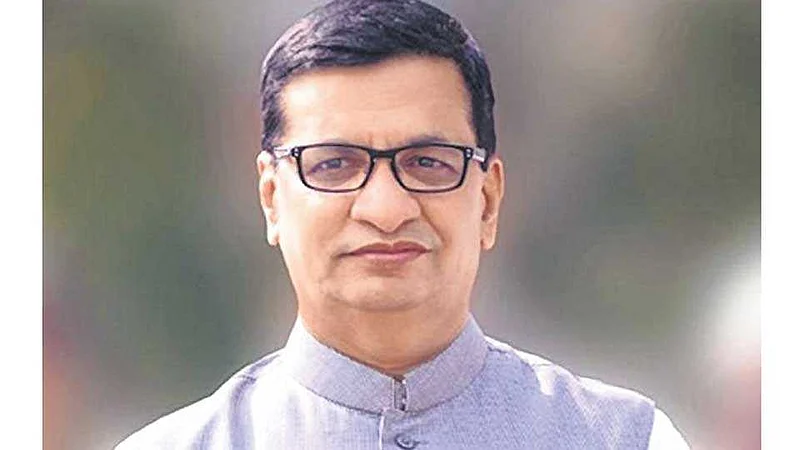 पदभरतीचा मार्ग मोकळा, SEBC वगळता इतर प्रवर्गातील निवड झालेल्या उमेदवारांना नियुक्ती देण्यात येणार
