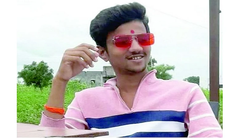 beed accident.jpg