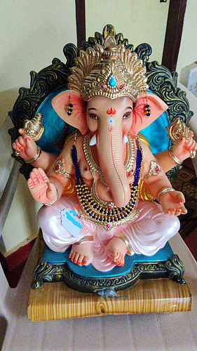 bengluru murti.jpg