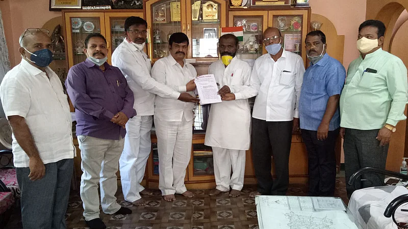 ओबीसी समाजाच्या आरक्षणावर गंडांतर; जनमोर्चाचे आमदार चव्हाणांना साकडे