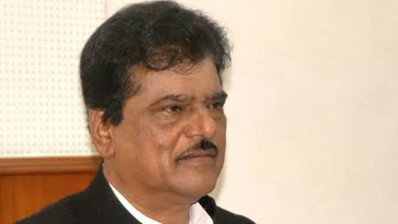 आषाढी वारीत पंढरपुरात दुचाकीवरील आरोग्यदूत