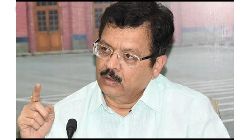 dr deepak mhaisekar