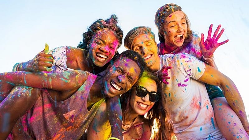 easy and effective expert tips to remove holi colours naturally