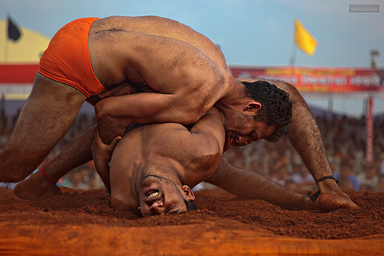 Gymnasiums in Nagpur are fighting for their existence