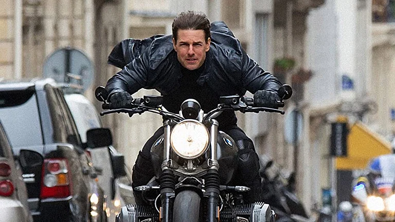 Tom Cruise's daredevil stunt on a moving train Mission Impossible 7 goes viral on the internet