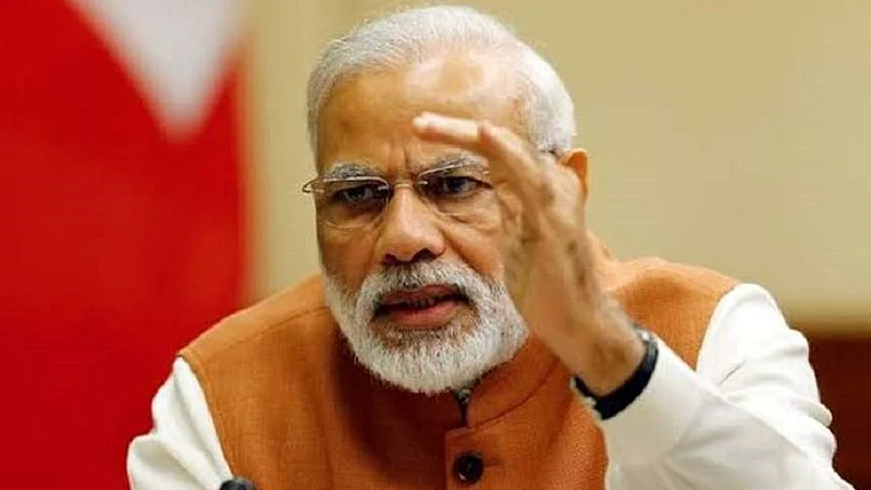 कोणते मोदी खरे ? मागतील का माफी मोदीसाहेब ?