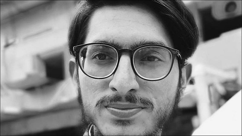 pakistani blogger muhammad bilal khan shot dead at islamabad