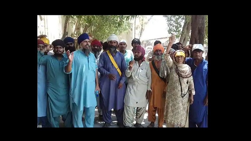 pakistan 16 year old sikh girl was abducted and converted muslim