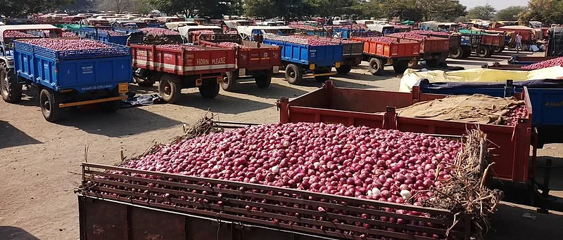 pimpalner bajar samiti onion