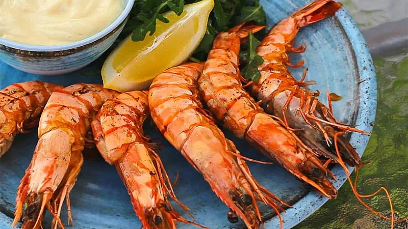 business of prawns get affected due to corona and navratri
