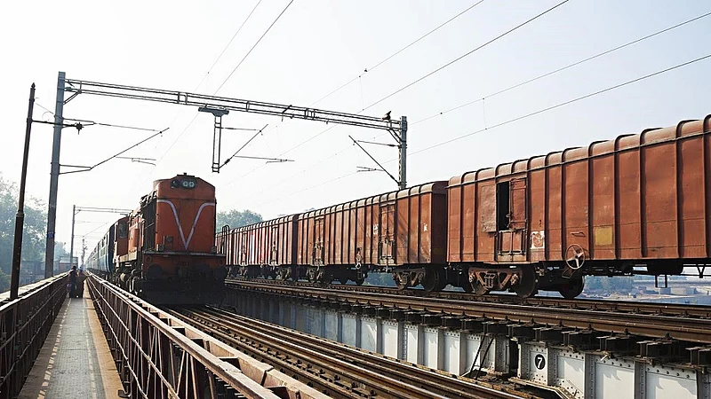 rail gadi