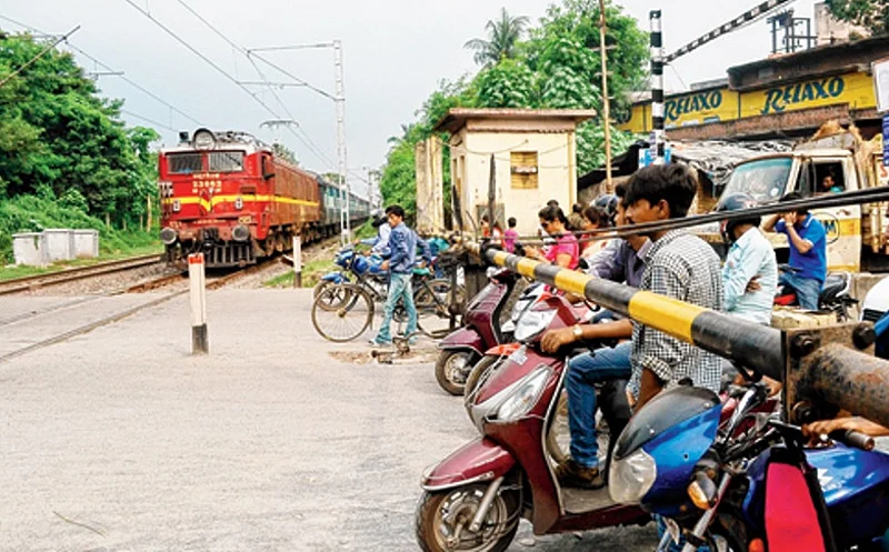 railway crossing.jpg