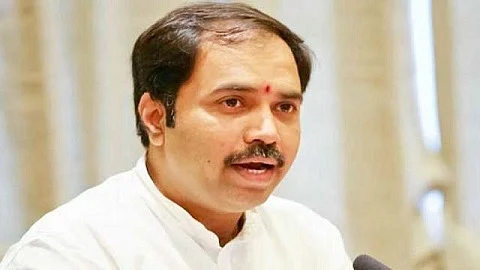 sanbhaji pati;l.jpg
