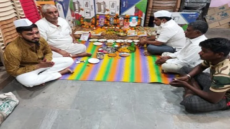 shaikh family.jpg