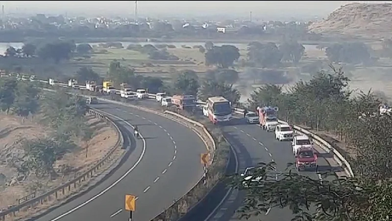 shetkari nashik.jpg