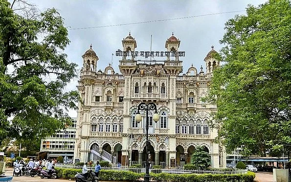 solapur-muncipal_201911323895.jpg
