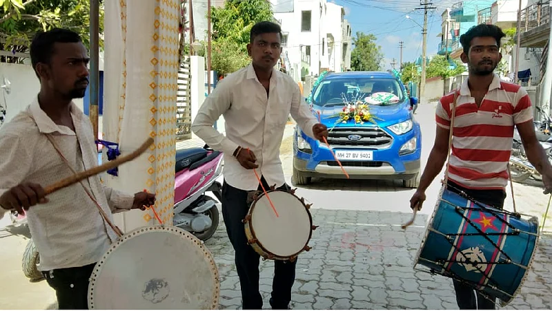 band artist are happy because of getting order in diwali