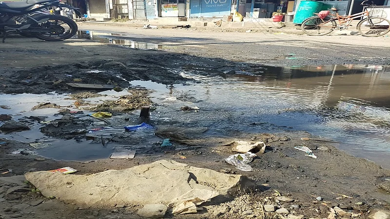वसई-विरार शहरातील पाणीप्रश्न गंभीर! गळती थांबेना; हजारो लिटर पाणी वाया