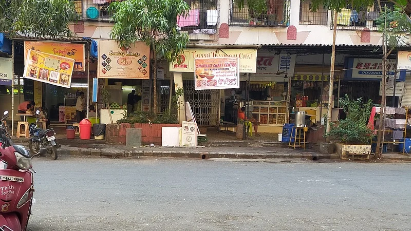 वसई-विरारमध्ये मराठीची गळचेपी; मराठी फलक नसणाऱ्या 200 दुकानदारांना नोटीसा