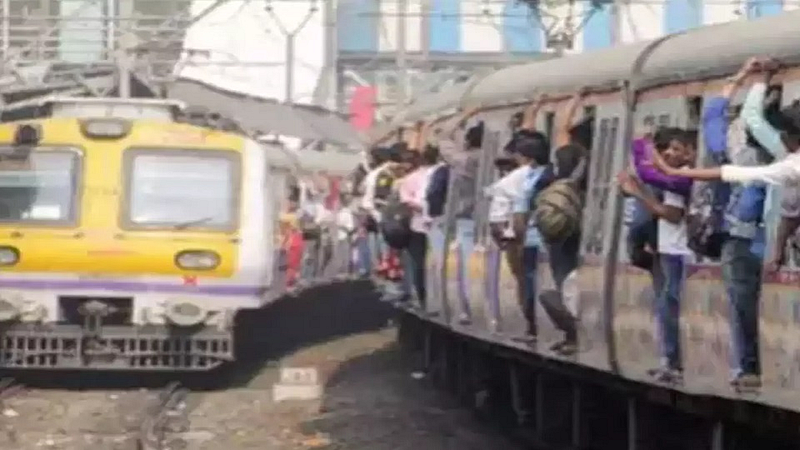 लोकल प्रवास धोक्याचा; लुटमारी विनयभंगाच्या घटनांमुळे प्रवासी भयभीत