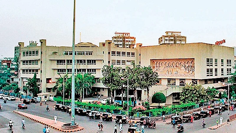 हवाई दलाच्या तळाजवळ इमारतींना परवानगी कशी? भाजपचा ठाणे पालिकेला सवाल