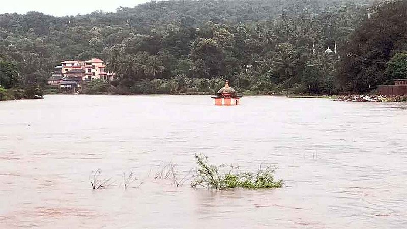 गणेशोत्सवाच्या पूर्वसंध्येला राजापुरात पूरस्थिती