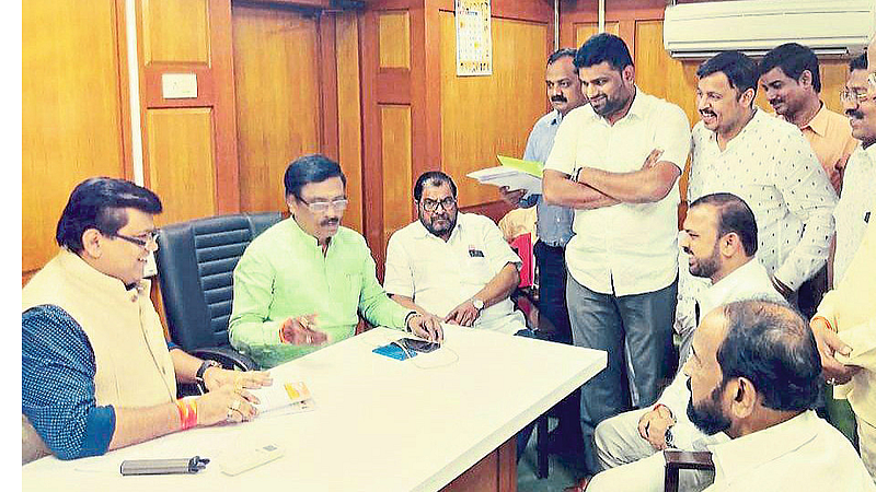 Shiv sena Demand For Chanda To Banda Scheme Sindhudurg Marathi News