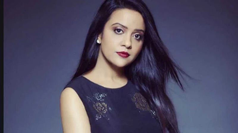 Amrita Fadnavis will also be leaving social media