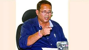त्यापेक्षा निवडणुका घेतल्या नसत्या तरी चालले असते ः उदयनराजे (व्हिडिआे) त्यापेक्षा निवडणुका घेतल्या नसत्या तरी चालले असते ः उदयनराजे (व्हिडिआे)