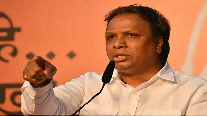'काँग्रेसच्या नशिबी सकाळ, दुपार, संध्याकाळ लाथाच'