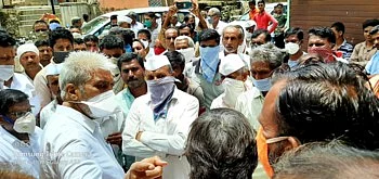 कर्जमाफी, पीककर्जवाटपप्रश्नी कृषिमंत्री नाराज...विशेष मोहीम राबविण्याच्या दिल्या सूचना !