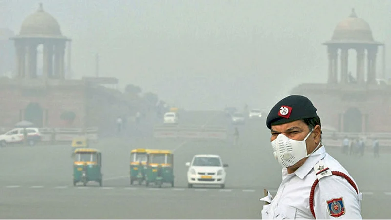 दिल्लीतील हवा प्रदूषणाची तीव्रता दर्शवणारे संग्रहित छायाचित्र.