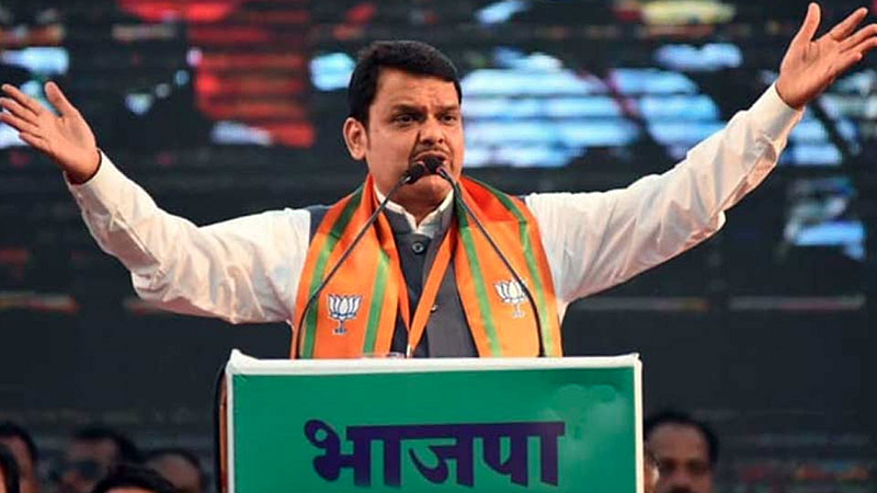 Loksabha 2019: कांचन कुल म्हणजे झाशीची राणी आहेत- मुख्यमंत्री
