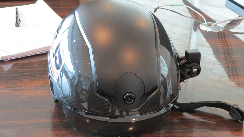 Become easy to measure body temperature through smart helmets