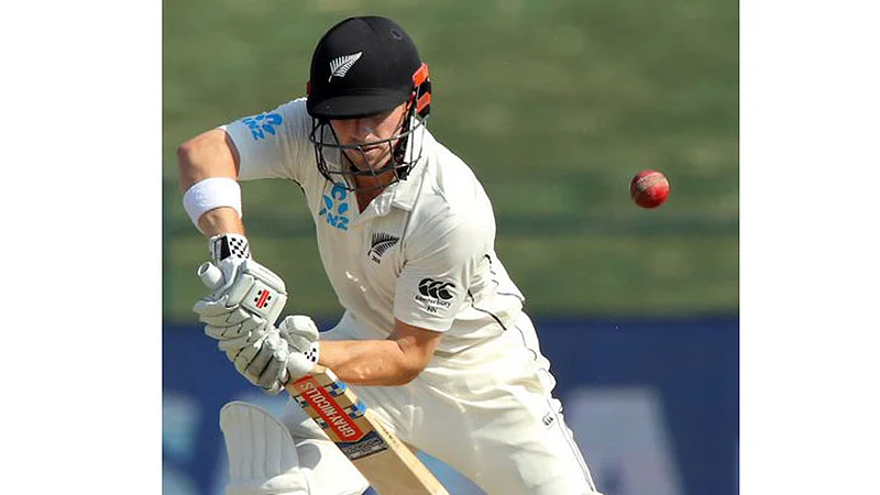 New Zealand scores 203 runs in test against SriLanka