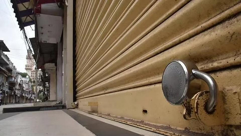 As the corona in Ahmednagar district is increasing, the Collector Dr. Rajendra Bhosale has ordered to keep the hotel closed