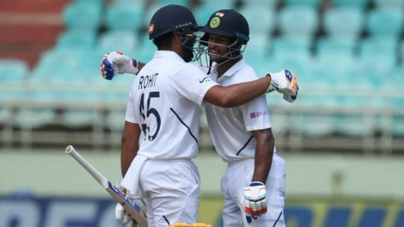 INDvsSA : बाहेर कोहली आणि आत रोहितमुळेच हे शक्य झालं : मयांक