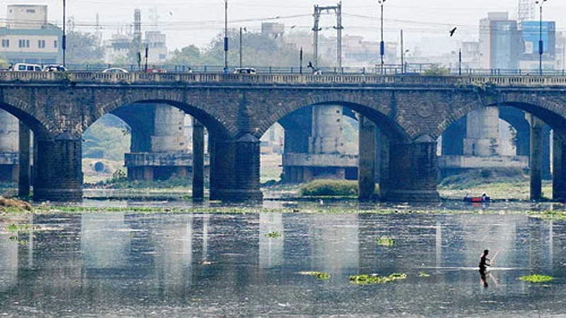 Pune-Sangam-Bridge