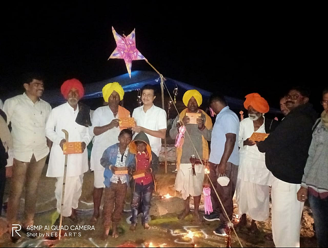 Former Speaker Rahul Jhaware stays with shepherds in Takli Dhokeshwar