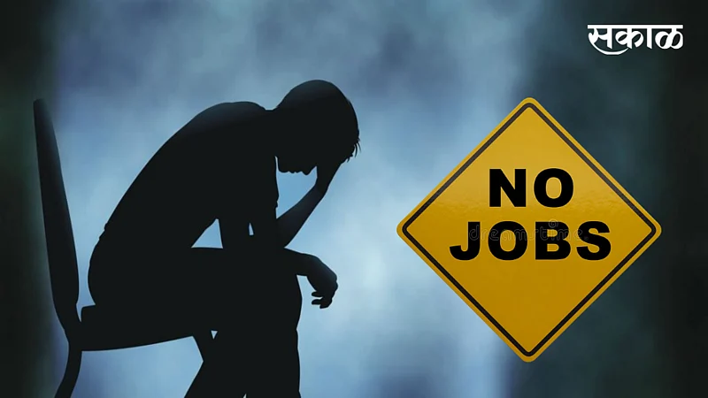 No jobs for people who lost their farm in government projects in amravati }