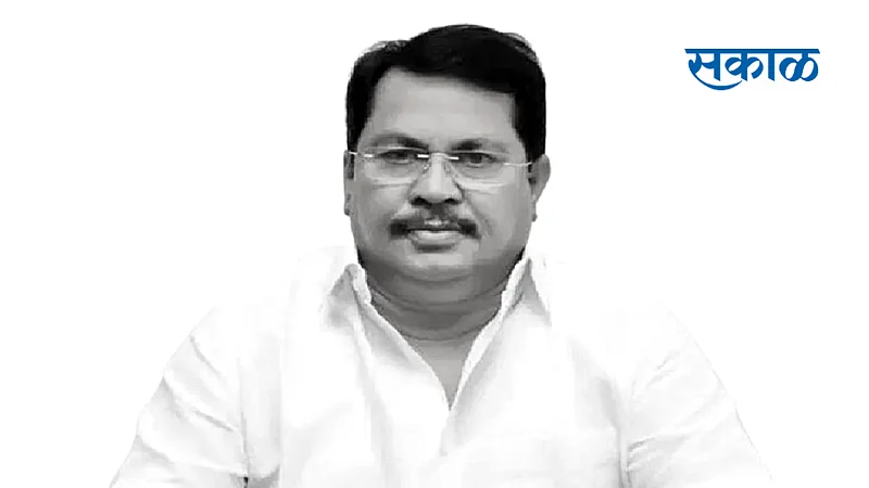 Rehabilitation Minister Vijay Vadettiwar slammed the Deputy Chief Minister political news