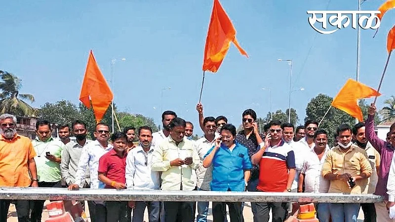 shivsena movement kankavli sindhudurg district}